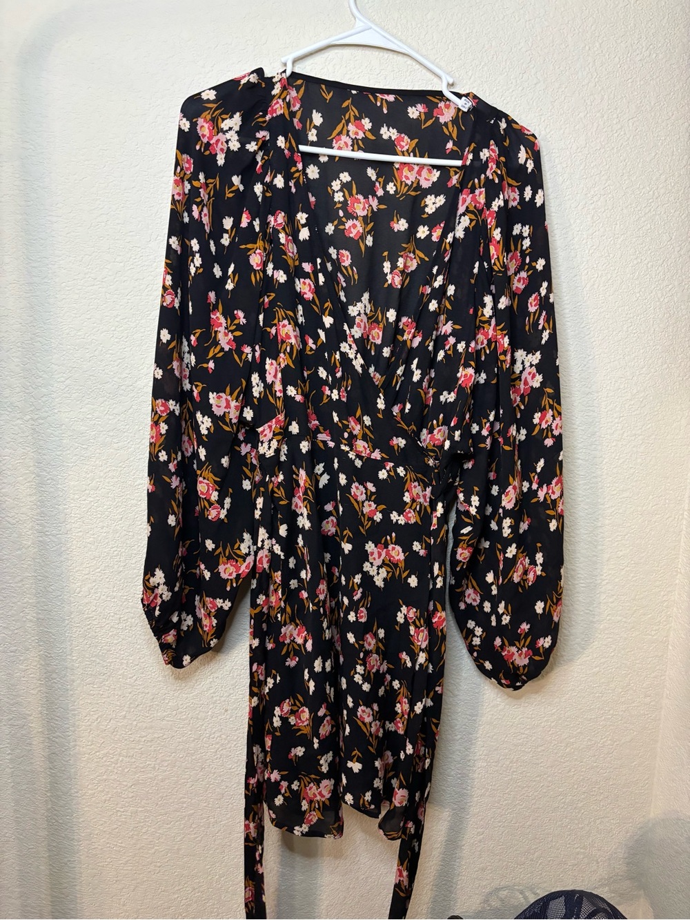 A.L.C. Black Floral Long-Sleeve Tie-Waist Mini Dress WORN ON TV - Picture 7 of 10